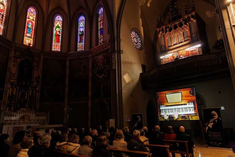 El so de l’orgue històric de Sant Agustí emociona al Festival de Pasqua de Cervera